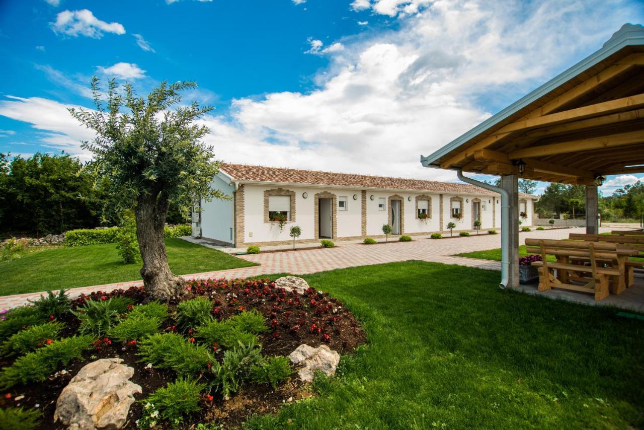 Apartments Slapovi Studenci Zewnętrze zdjęcie